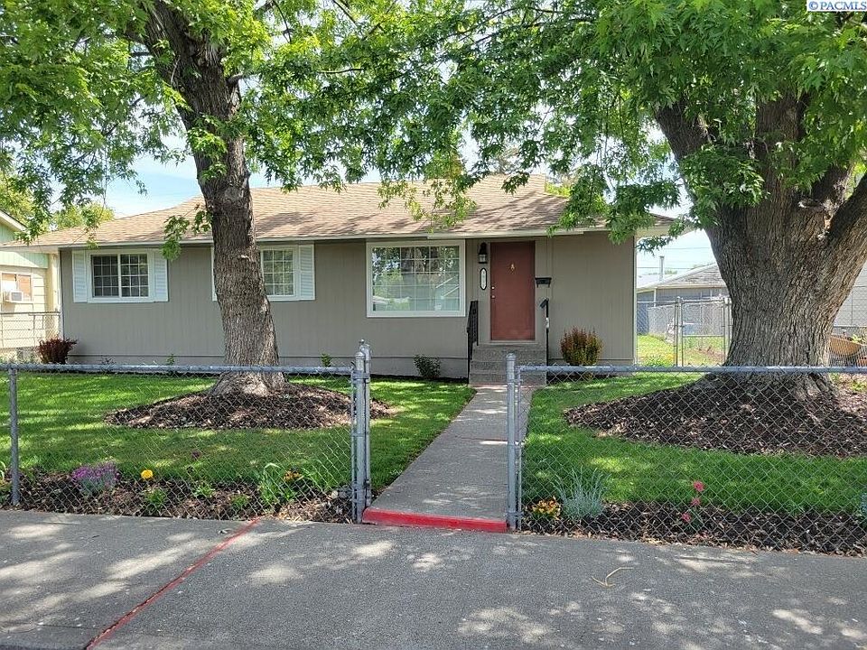 1st image of 1535 N 18th Dr