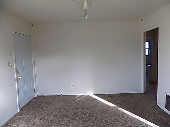 5th image of 1120 S 11th St