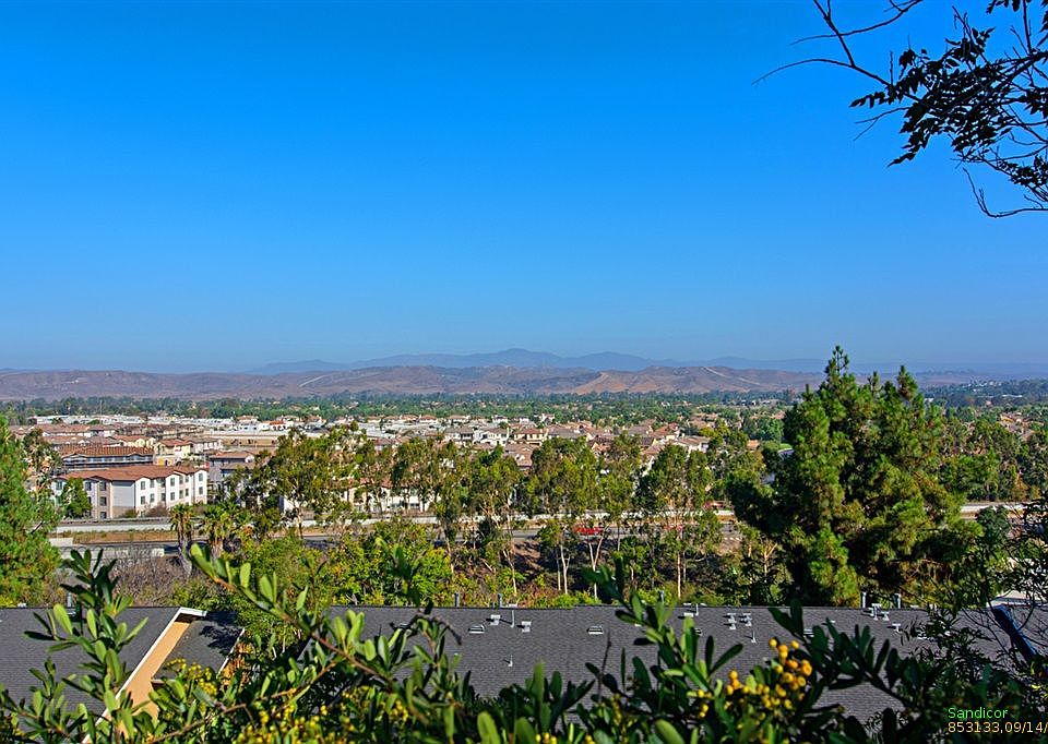 1st image of 4246 Mesa Vista Way Unit 4