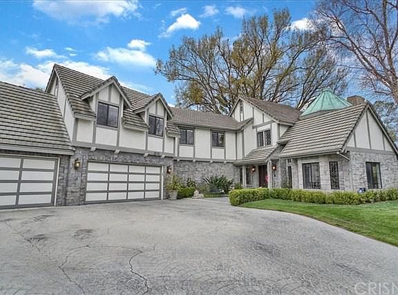 3rd image of 24204 Oak Vale Dr