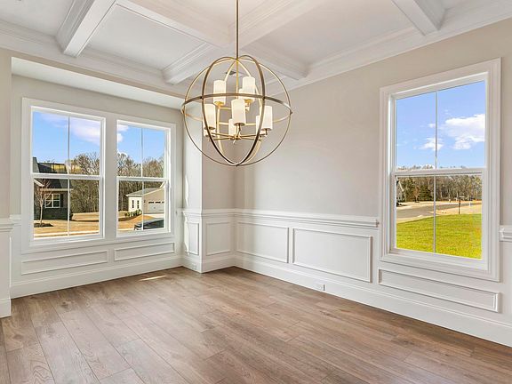 7th image of this home