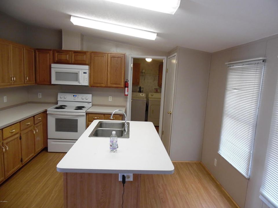 1st image of 28408 N 221st Ave