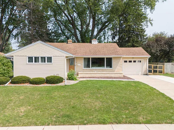 816 N Randall Ave, Janesville, WI 53545