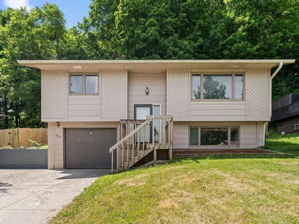 509 Mill St E, Cannon Falls, MN 55009