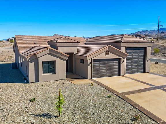 2nd image of 3105 Canyon De Chelly Drive