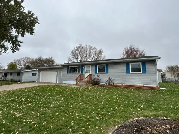 211 Ponderosa DRIVE, Holmen, WI 54636