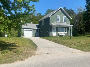 12243 Smith St, Bear Lake, MI 49614