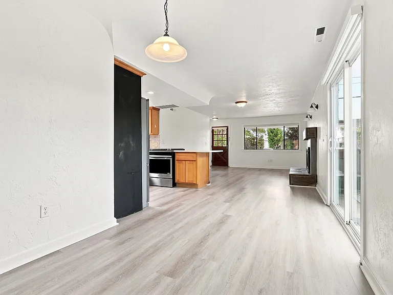 336 Wilkes Cir — Photo 15