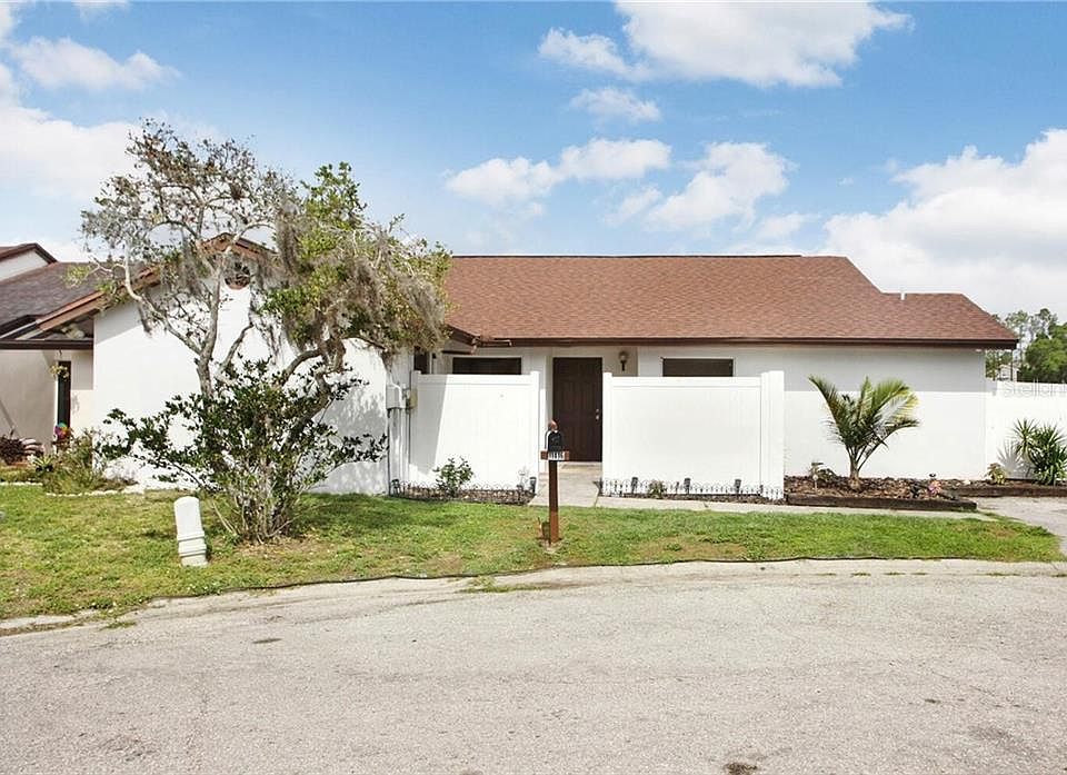 1st image of 11416 Waveland Way