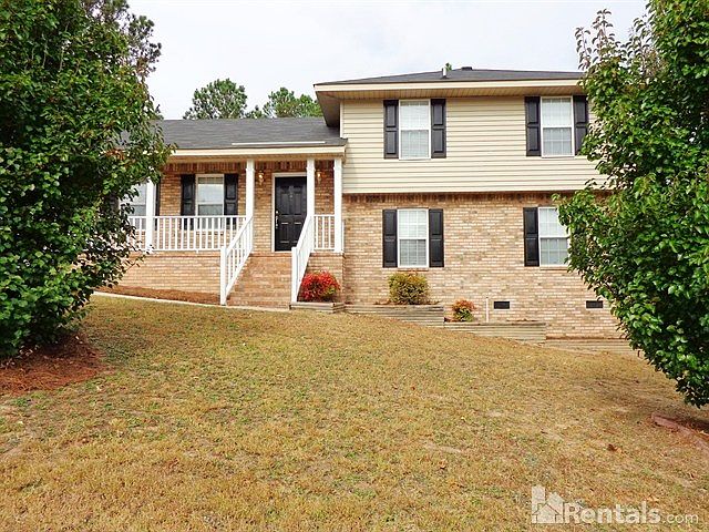 1st image of 2839 Harwood Dr