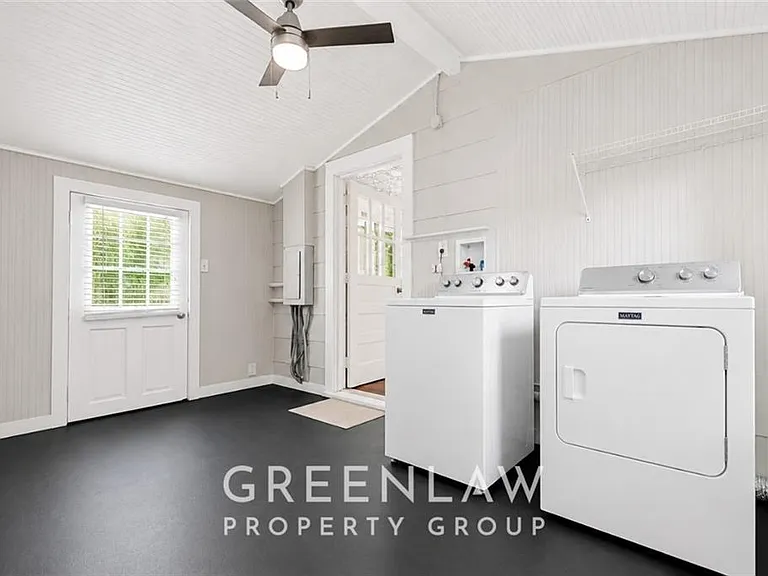 1177 Morley Ave SE — Photo 14