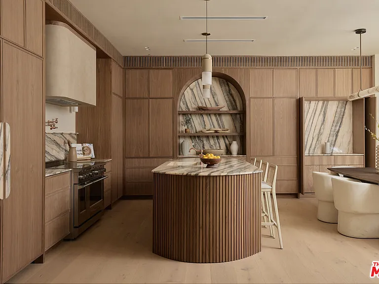 14000 Otsego St — Photo 9