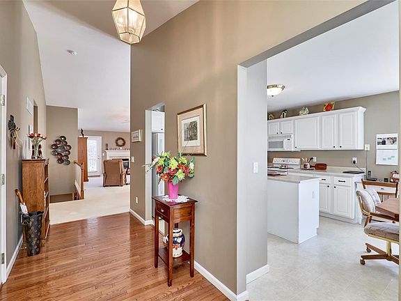 3rd image of 312 Villa Tuscany Ct #9B