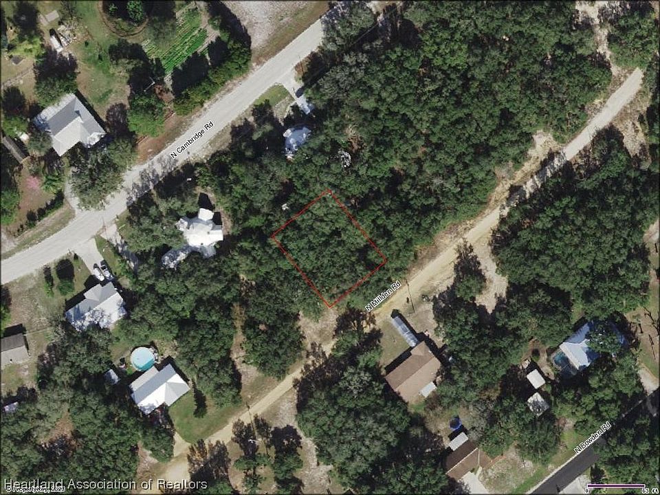 2nd image of 2933 N Millden Rd