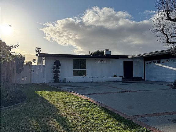 2nd image of 30129 Via Rivera