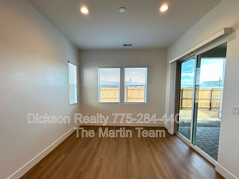 7328 Oakmont Ln — Photo 7