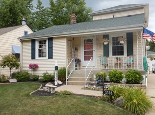 3308 Peoria St, Steger, IL 60475