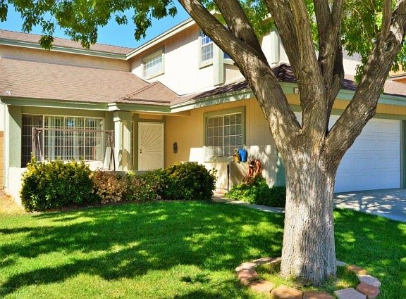 2nd image of 43641 Serenity Ct