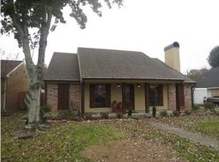 602 Rosedown Ln, Lafayette, LA 70503