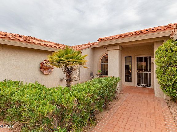 3rd image of 958 E Seven Palms Dr