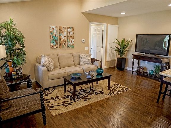 2nd image of 19213 Ave Of The Oaks Unit B