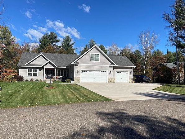 1064 Highland Dr
