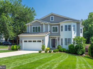 4307 Clearbrook Ln, Kensington, MD 20895