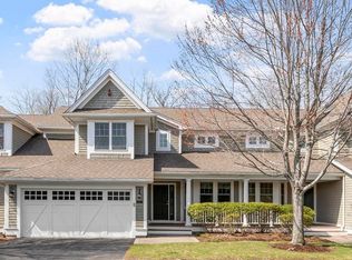 42 Seven Springs Ln #C, Burlington, MA 01803