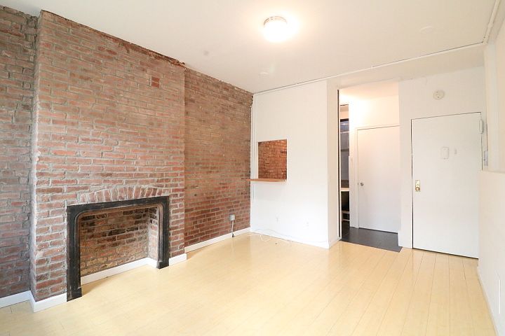 2nd image of 441 W 49th St #3M