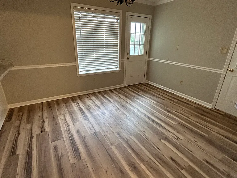 7114 Goodman Ridge Dr — Photo 4