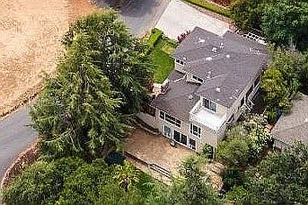 2nd image of 1529 Country Club Dr