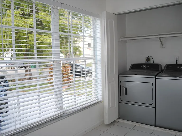 14636 SW 127th Ct — Photo 8