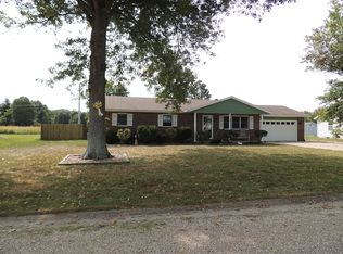 14377 E Persimmon Ave, Effingham, IL