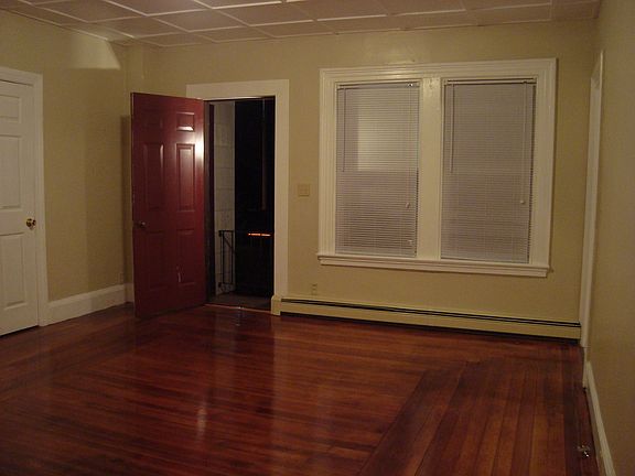 Main livin groom towards entry