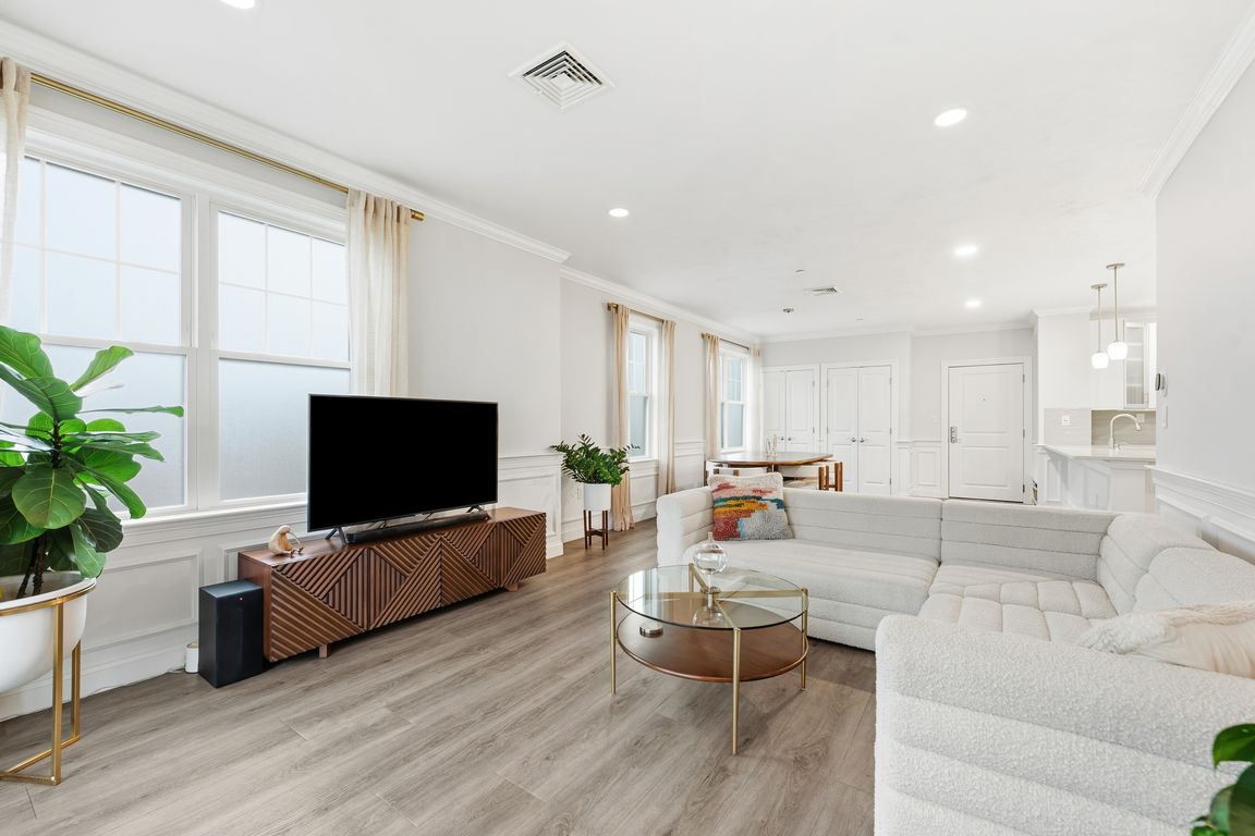 next background image