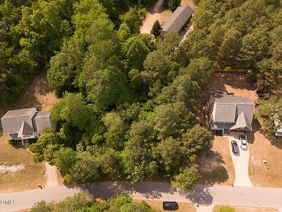 4th image of 76 Briarwood Pl #9