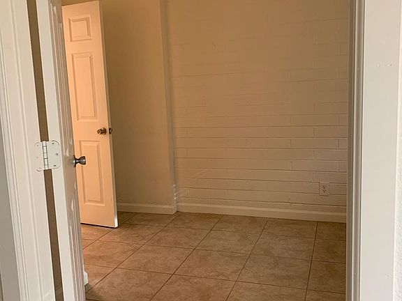 5th image of 6708 E Earll Dr APT H