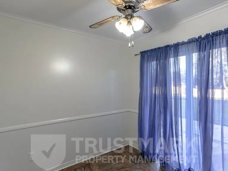 101 Highland Oaks Dr — Photo 14