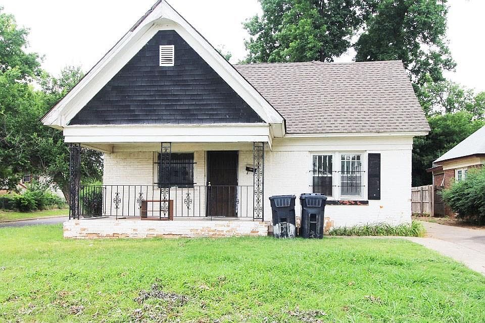 1st image of 1448 NE 17th St
