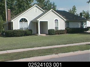 7904 Ambleside Dr, Charlotte, NC 28216