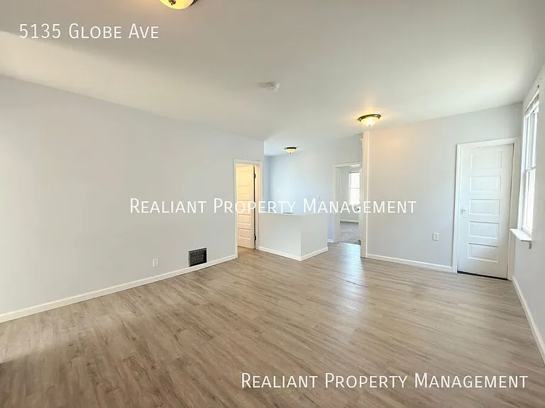 5135 Globe Ave — Photo 16