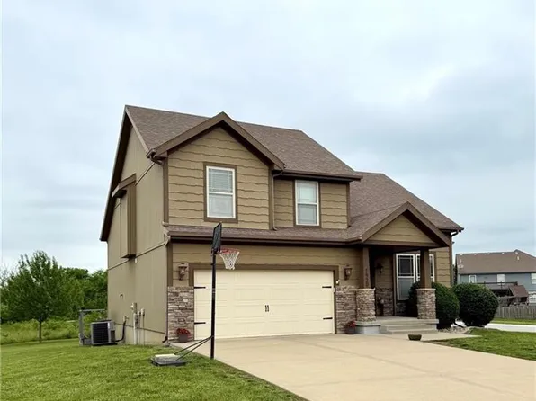 7920 NE 105th St, Kansas City, MO 64157