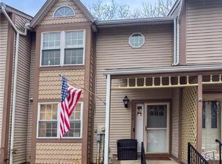 110 Independence Ct, Bethlehem, PA