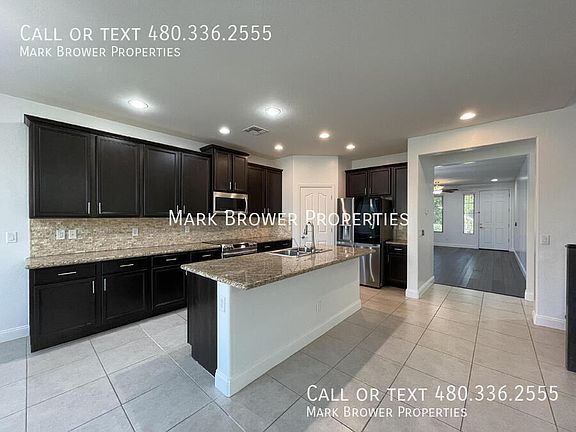 5th image of 2226 E Brigadier Dr