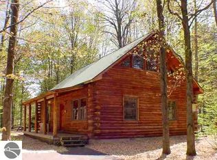 7801 Otsego Dr, Thompsonville, MI 49683