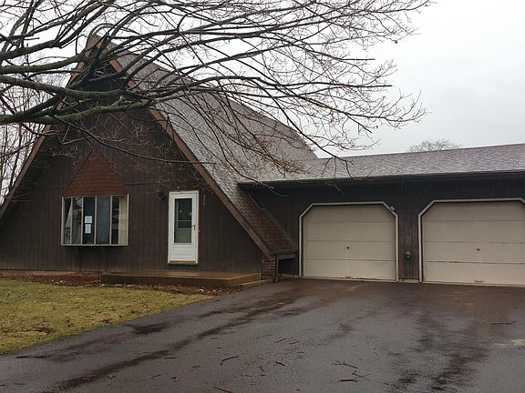 2nd image of 309 E 4th St