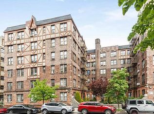 2181 Barnes Ave #516, Bronx, NY 10462