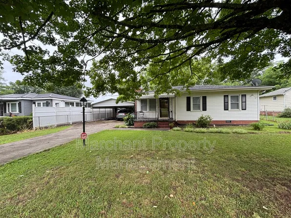 22 Brownwood Dr, Greenville, SC 29611