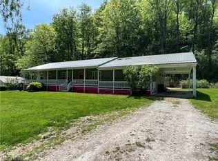 58284 Deep Run Rd, Martins Ferry, OH 43935