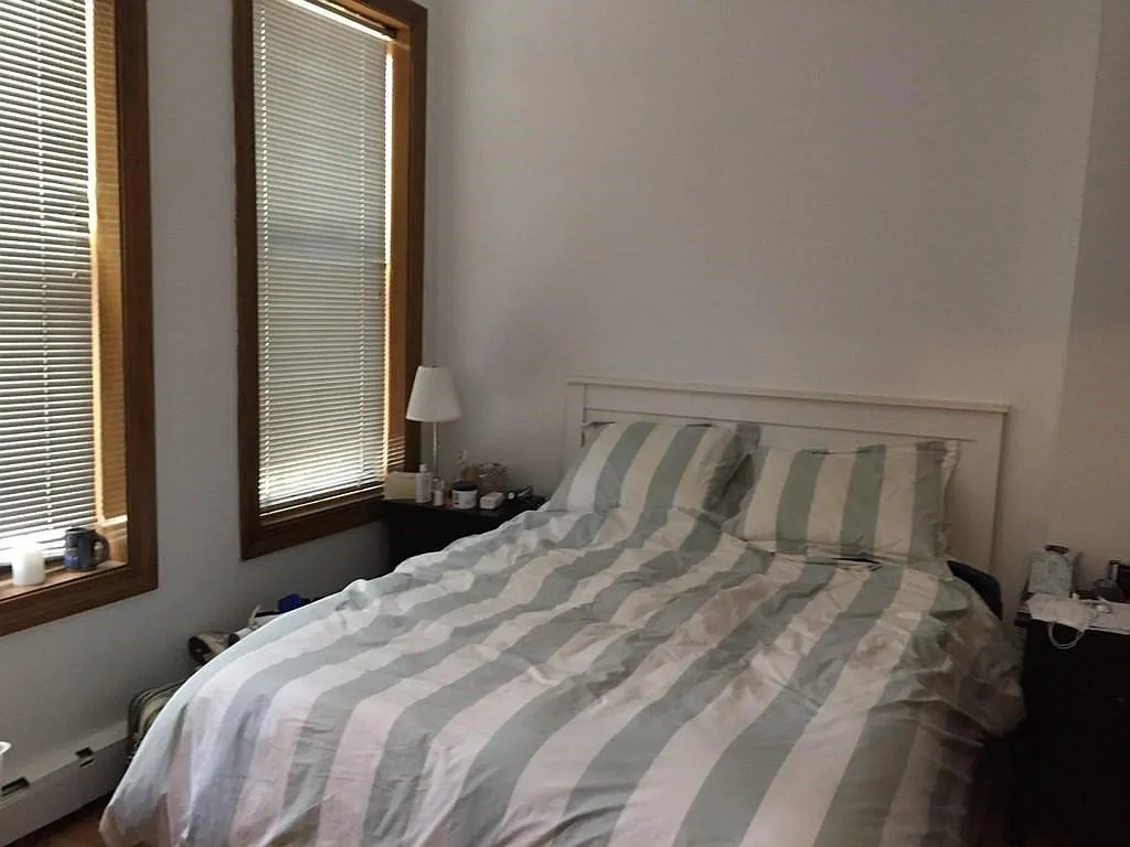2 bed, 1.0 bath, 800 sqft, $2,800 — Photo 3